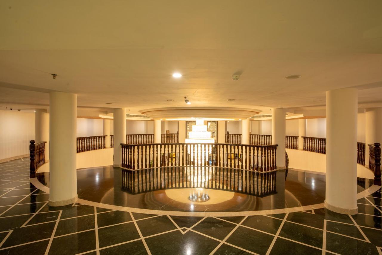 Spectrum Resort, Spa & Residences Udaipur Bagian luar foto
