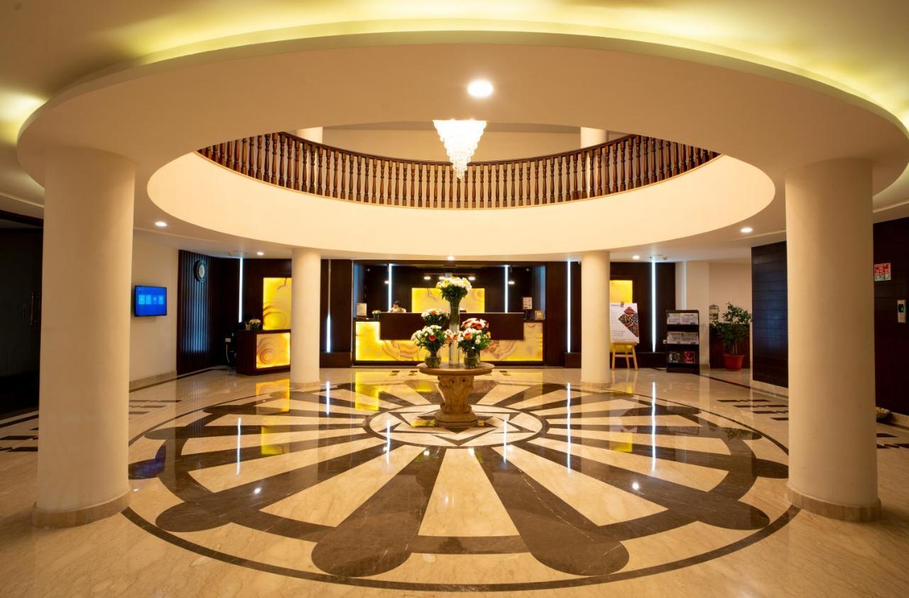 Spectrum Resort, Spa & Residences Udaipur Bagian luar foto